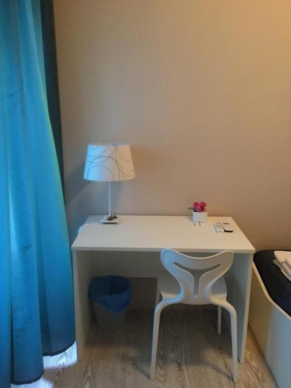 4Rooms Guest House Free Wi-Fi 살레르노 외부 사진